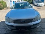 Ford Mondeo - Ford Mondeo aus 2005 mit Diesel-Antrieb