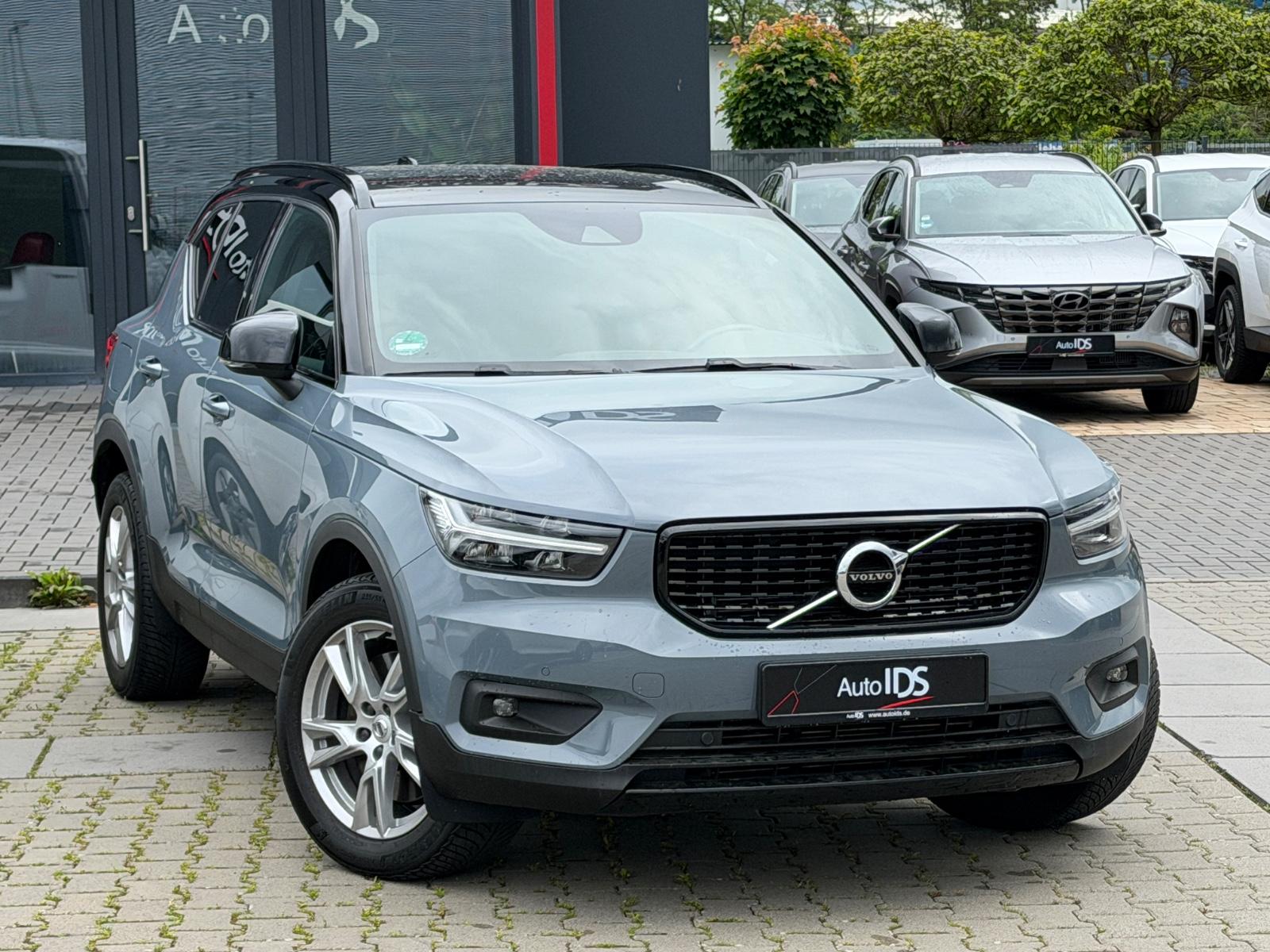 Volvo XC40 R Design Recharge  2WD/Navi/Standheizung/