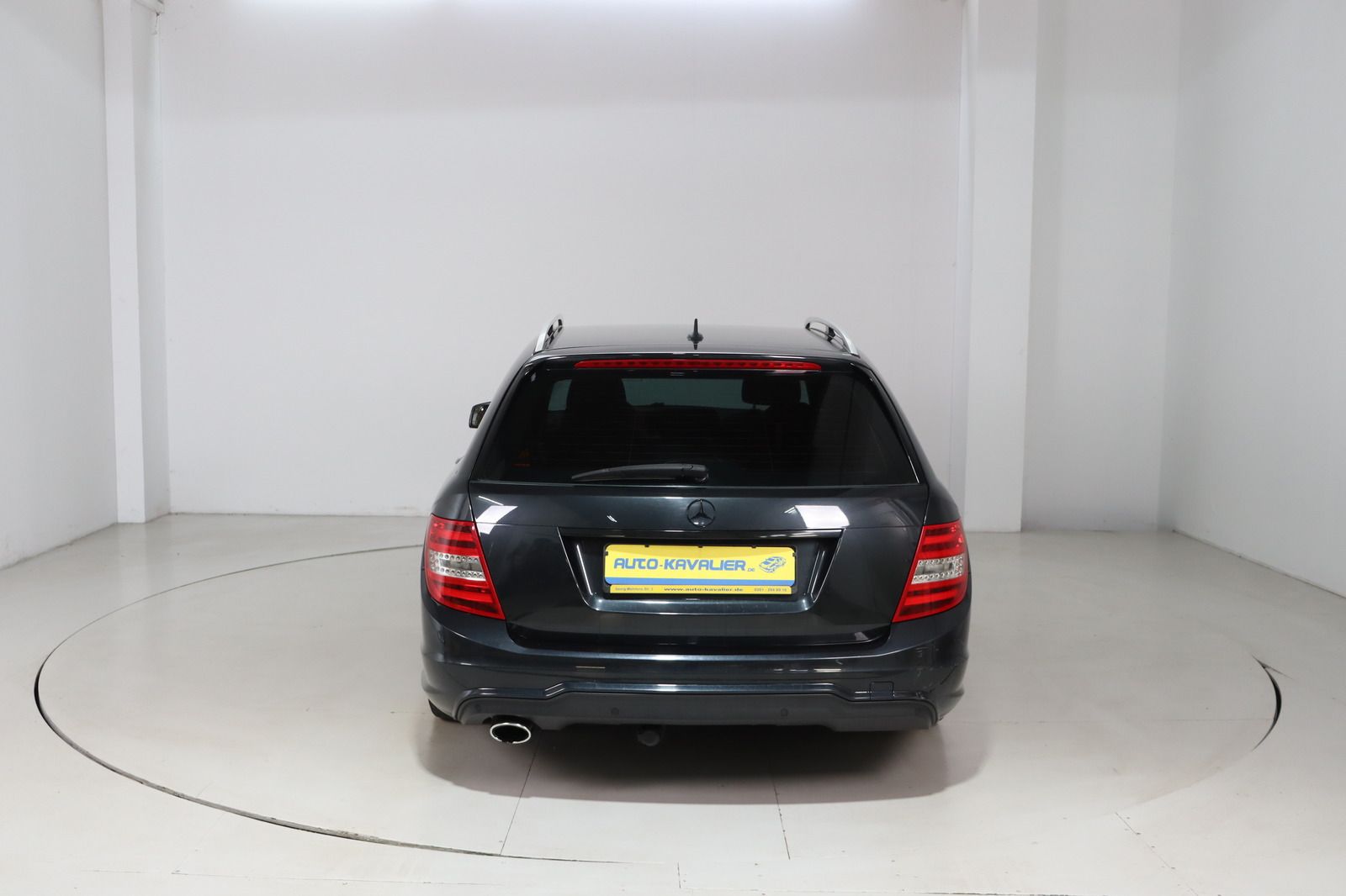 Fahrzeugabbildung Mercedes-Benz C 250 CDI T BlueEFF AVANTG. AMG-Paket * DIS *