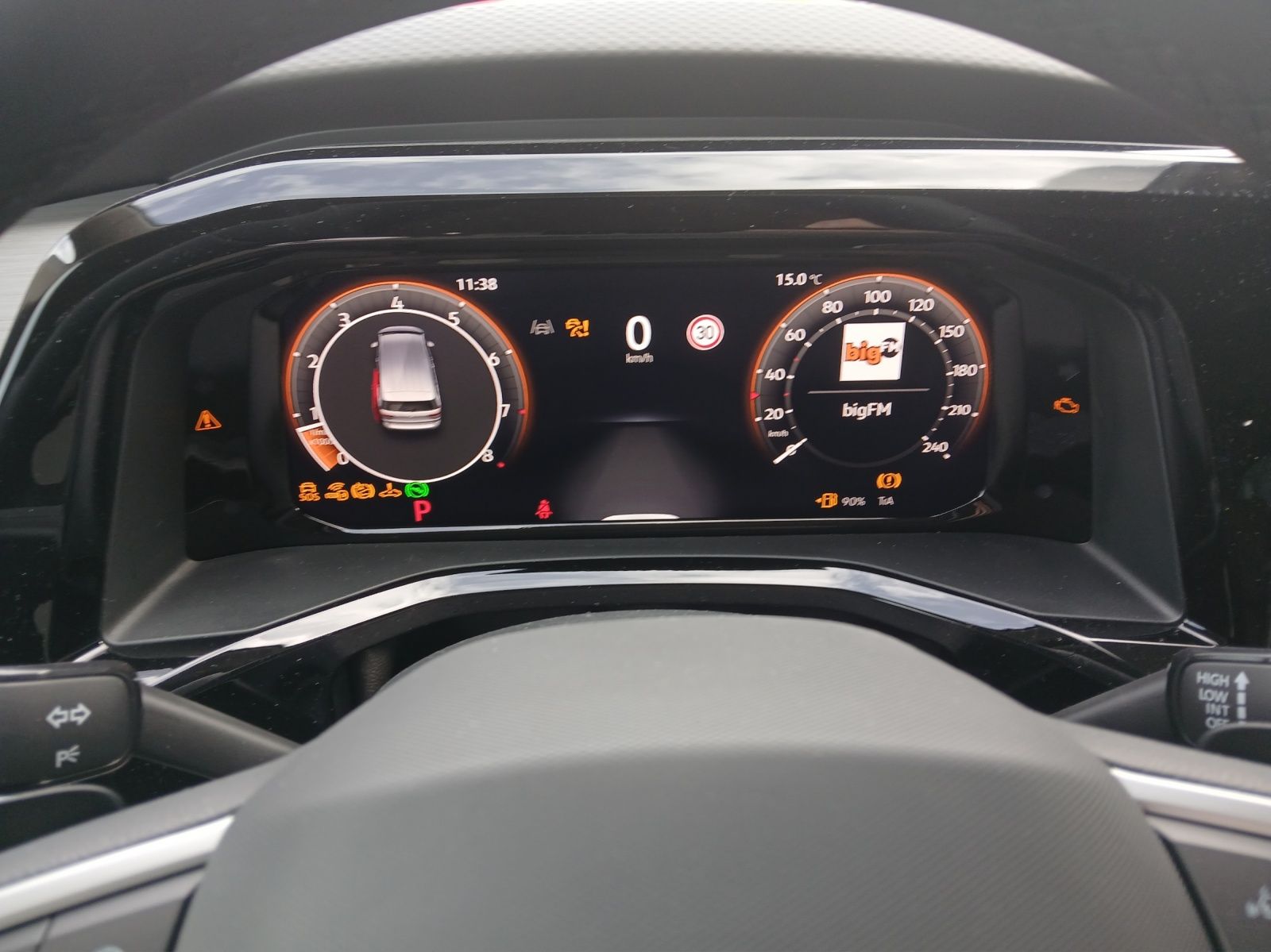 Fahrzeugabbildung Volkswagen T7 Multivan TSI Edition 7- DSG AHK NAVI IQ.LIGHT