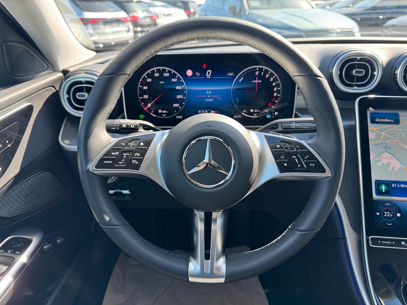 Mercedes-Benz C 300 e T AVANTGARDE NAVI LED AHK KAM EASY-P SHZ foto 13