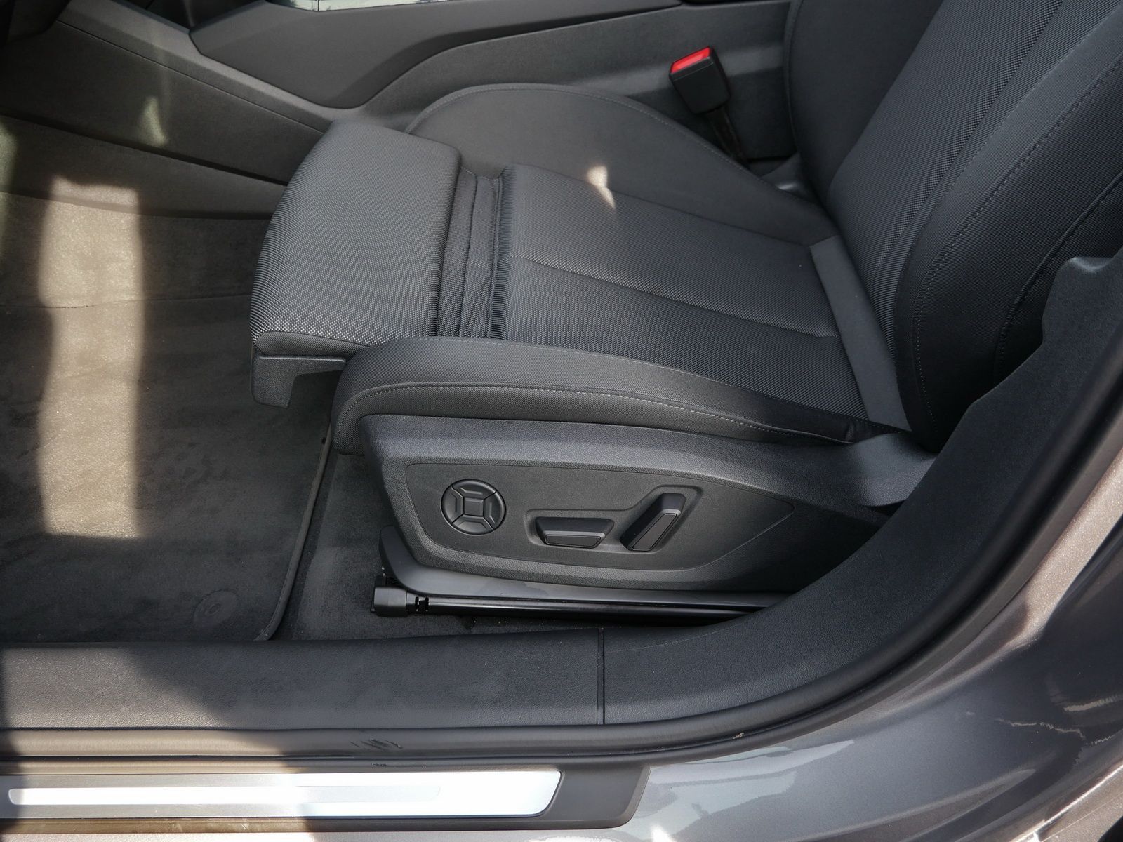 Audi A6 e-tron - Bild 23