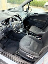 Ford Tourneo Connect - 5