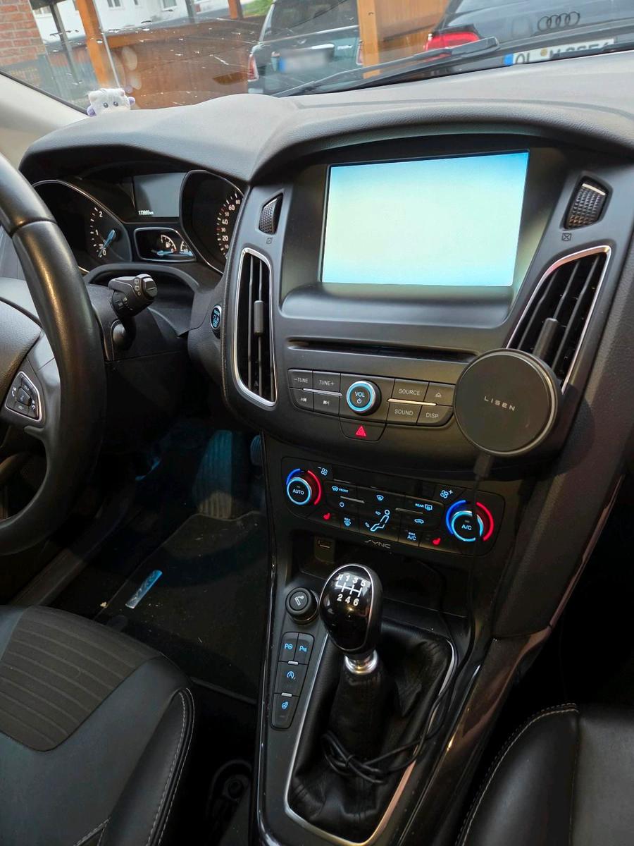 Ford Focus 2015 — фото 6