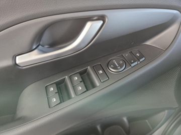 Hyundai i30 N-Line-DCT-48V-MH-LHZG-PDC-SHZG.