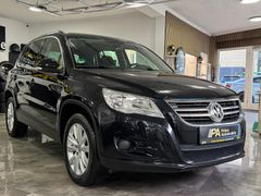 Fahrzeugabbildung Volkswagen Tiguan 1.4 TSI Sport&Style 4Motion Tempomat AHK