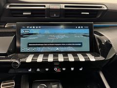 PEUGEOT 508 BLUE HDI 130 SW GT LINE*PANO*ACC**FACELIFT** PEUGEOT 508 BLUE HDI 130 SW GT LINE*PANO*ACC**FACELIFT**