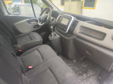 Renault Trafic - 7