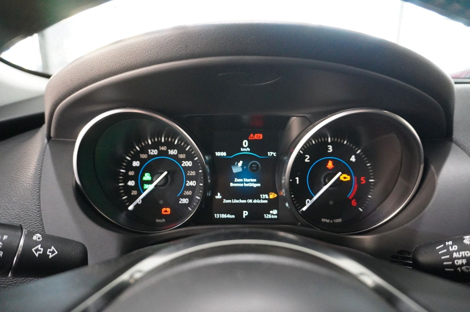 Fahrzeugabbildung Jaguar F-Pace 30D R-SPORT AWD NAVI/LED/SHZ/SPORT/AHK