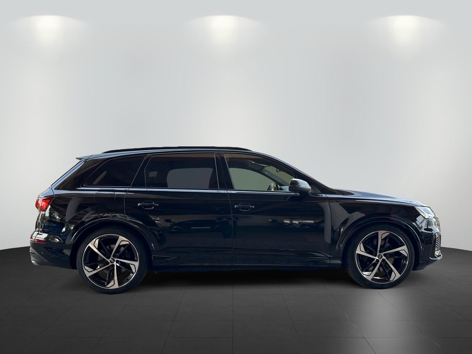 Audi SQ7 4.0 TFSI Quattro 7-Sitzer, AHK, B&O, Matrix