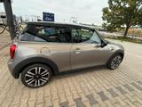 MINI Cooper Hatch *HUD*PANO*PDC*NAVI* HARMAN*TOP* - silberne MINI Cooper