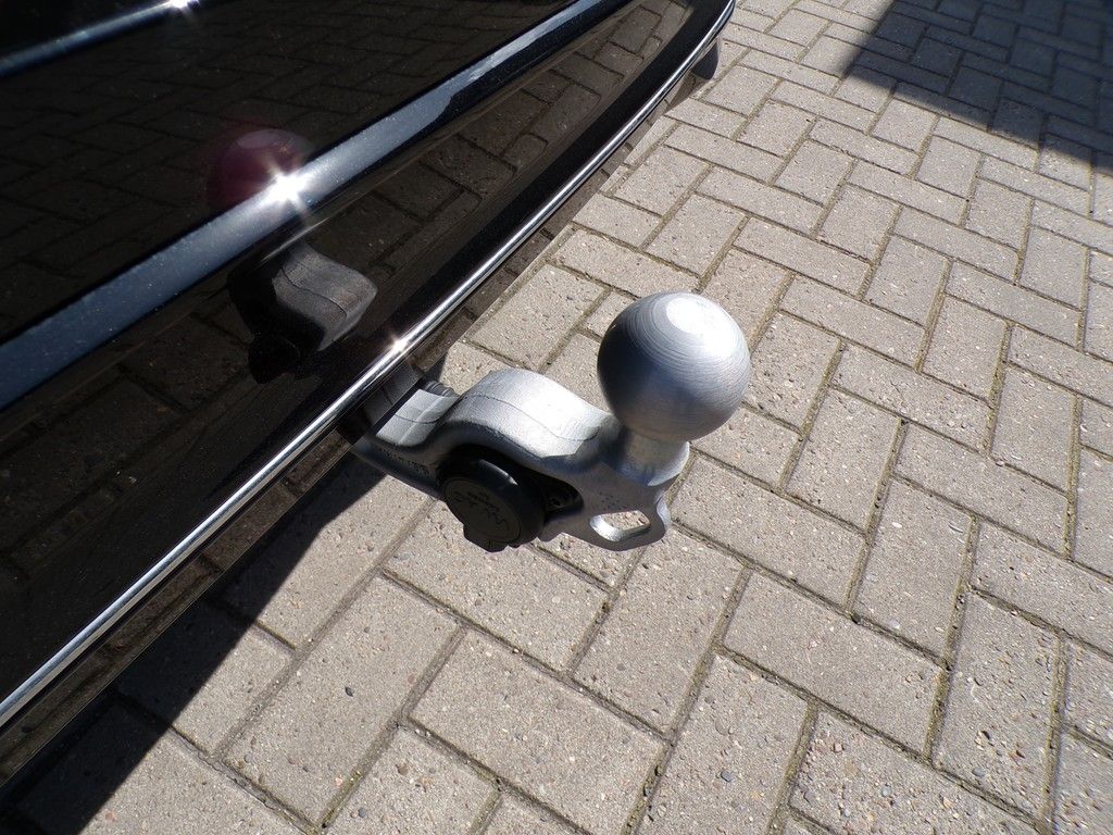 Fahrzeugabbildung Volkswagen Passat Elegance  2.0 TDI 110 kW Elegance DSG*AHK