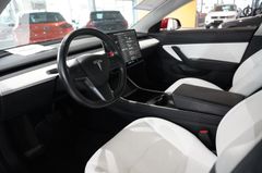 Fahrzeugabbildung Tesla Model 3 LONGRANGE DUAL-MOTOR NAVI/KAMERA/SH/PANO
