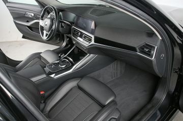 BMW 320 - 6
