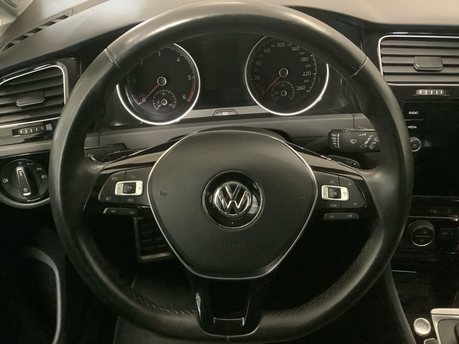 Golf Variant IQ.Drive 1,6 TDI 85 kW DSG LED, AC