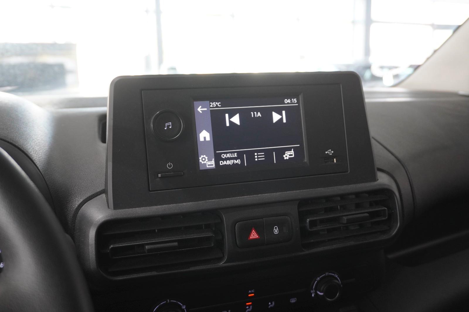 Opel Combo-e LIFE EDITION 11KW KLIMA/PDC/TEMP./DAB+