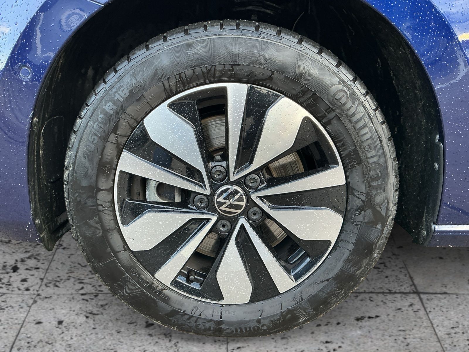 Volkswagen Touran - Bild 8