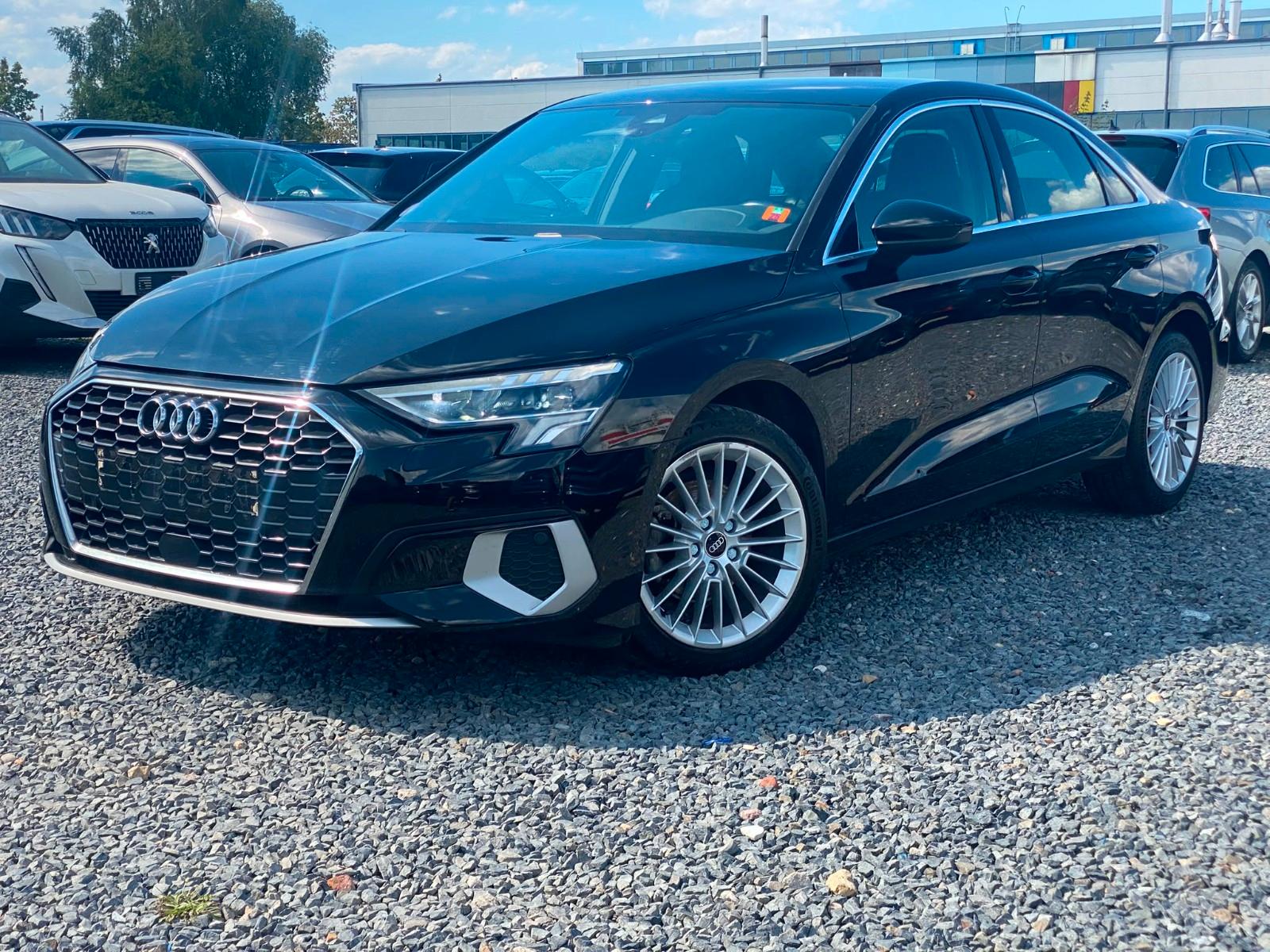 Audi A3 Limousine 35  1.5 TFSI 150 PS  Matrix Sport