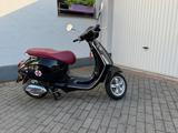 Vespa Primavera 50 4T , Neuwertig, Nur 1300 km - VESPA 50 4T