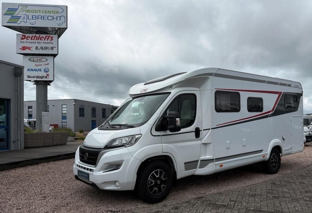 Fahrzeugabbildung LMC Tourer T 660 G SAT/TV/Solar/Luftfeder HA