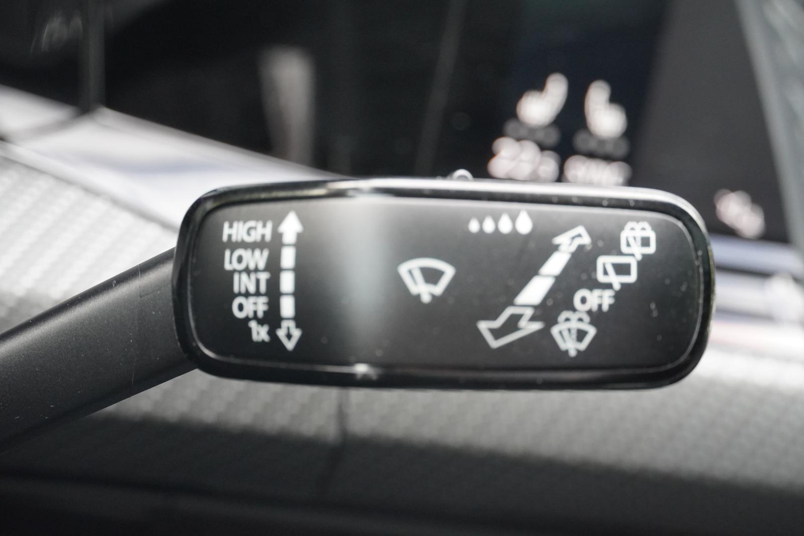 Volkswagen Golf VIII 1.5 TSI R-Line LED Navi ACC Spurhalte, миниатюра 21