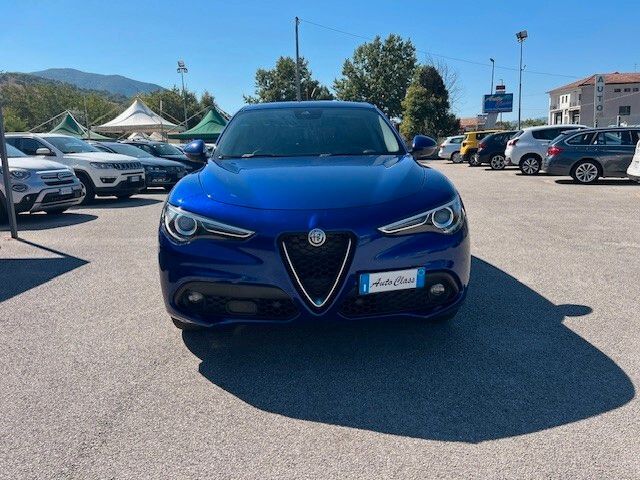 Alfa Romeo Stelvio 2.2 Turbodiesel 190 CV AT8 Q4 imagem 2