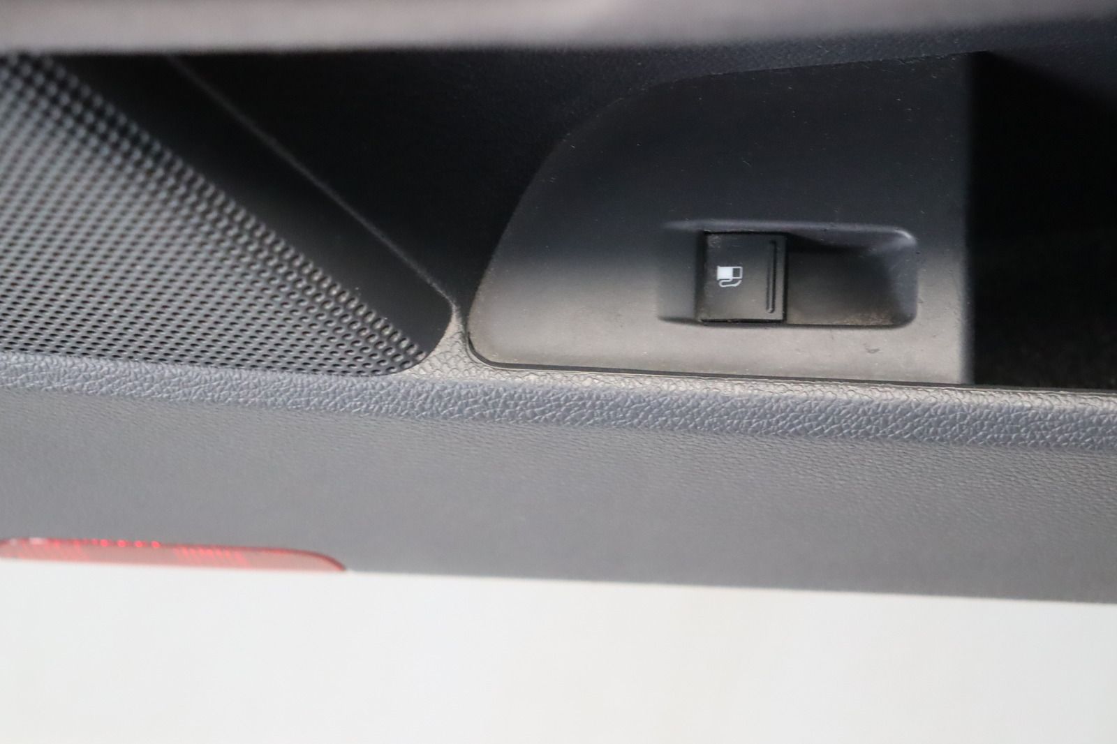 Fahrzeugabbildung Volkswagen Golf V 2.0 TDI DPF Sportline * AAC * Sitzhzg *