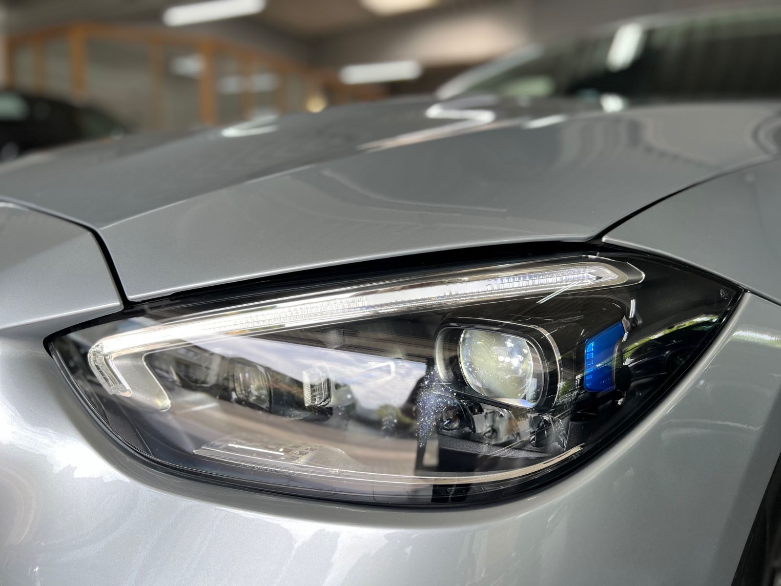Mercedes-Benz C 220 d 2x Avantgarde Night+High-End+AMB+AHK+DIS imagem 3