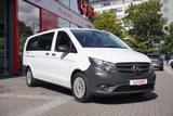 Mercedes-Benz Vito Tourer extralang 8-Sitzer Aut. Navi Kamera - Mercedes-Benz Vito mit Diesel-Antrieb: Kleinbus, Sitzer 8