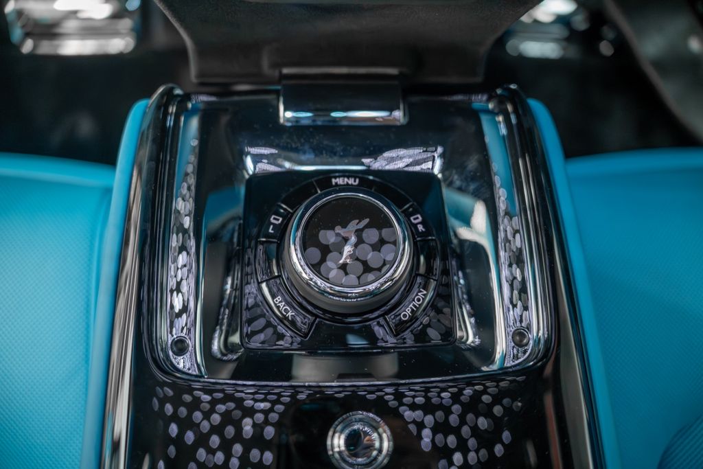 Cullinan 2026 MANSORY GREY/TIFFANY ON STOCK! - Bild 28
