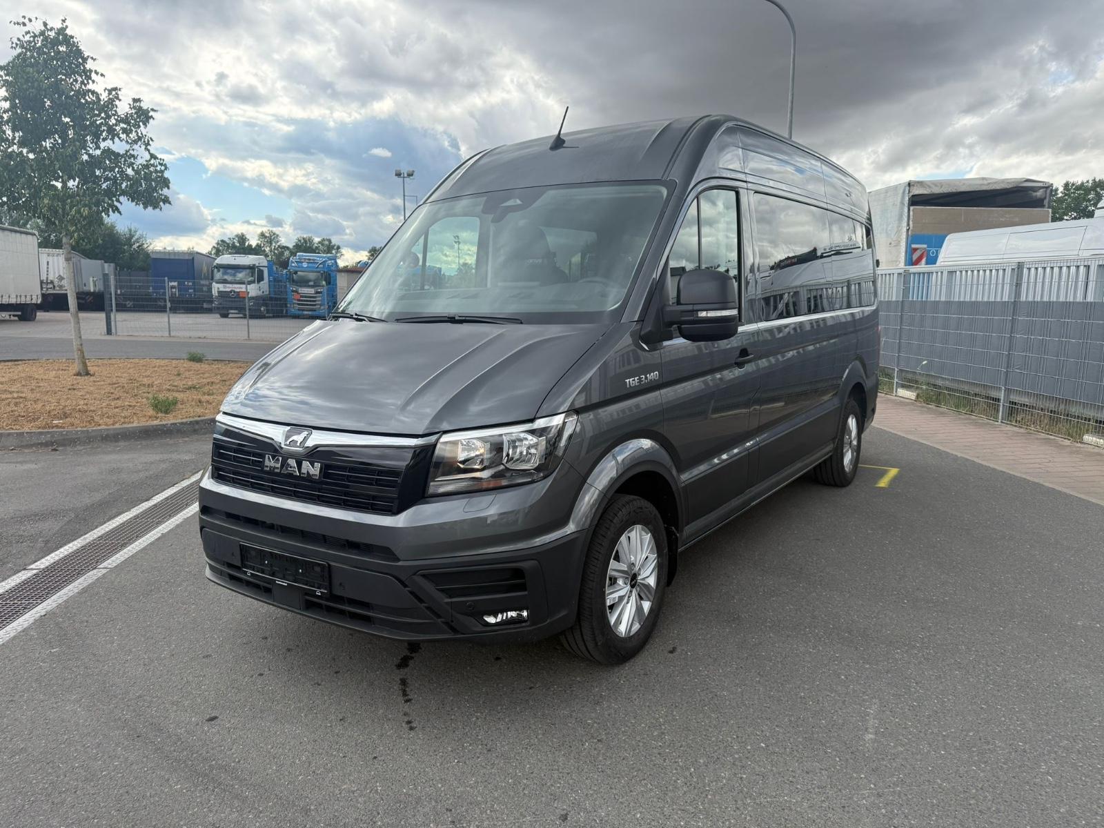 MAN TGE 3.140 Kastenwagen 9 Sitzer Automatik E6