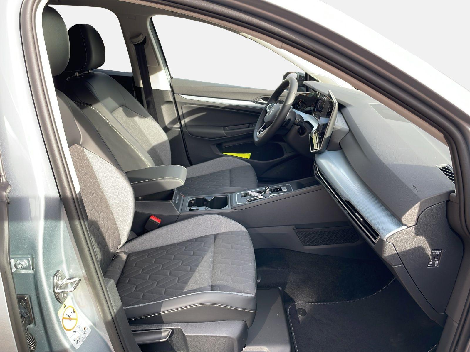 Volkswagen Golf Life "ENERGY" 1,5 eTSI DSG AHK Navi, миниатюра 5