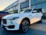 Maserati Levante V6 Diesel AWD - weiße Maserati Levante
