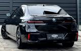 BMW 740d xDrive M Sport Pro / Rear TV - Hybrid (Diesel/Elektro): Luftfederung, Limousine
