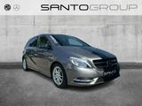 Mercedes-Benz B 180 NAVI LEDER KLIMA BI-XENON SHZ MFL - Mercedes-Benz B 180 Gebrauchtwagen in Freiburg
