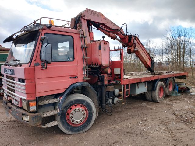 Scania P93H/230 6x2 Kran FASSI 300 Steel Suspension