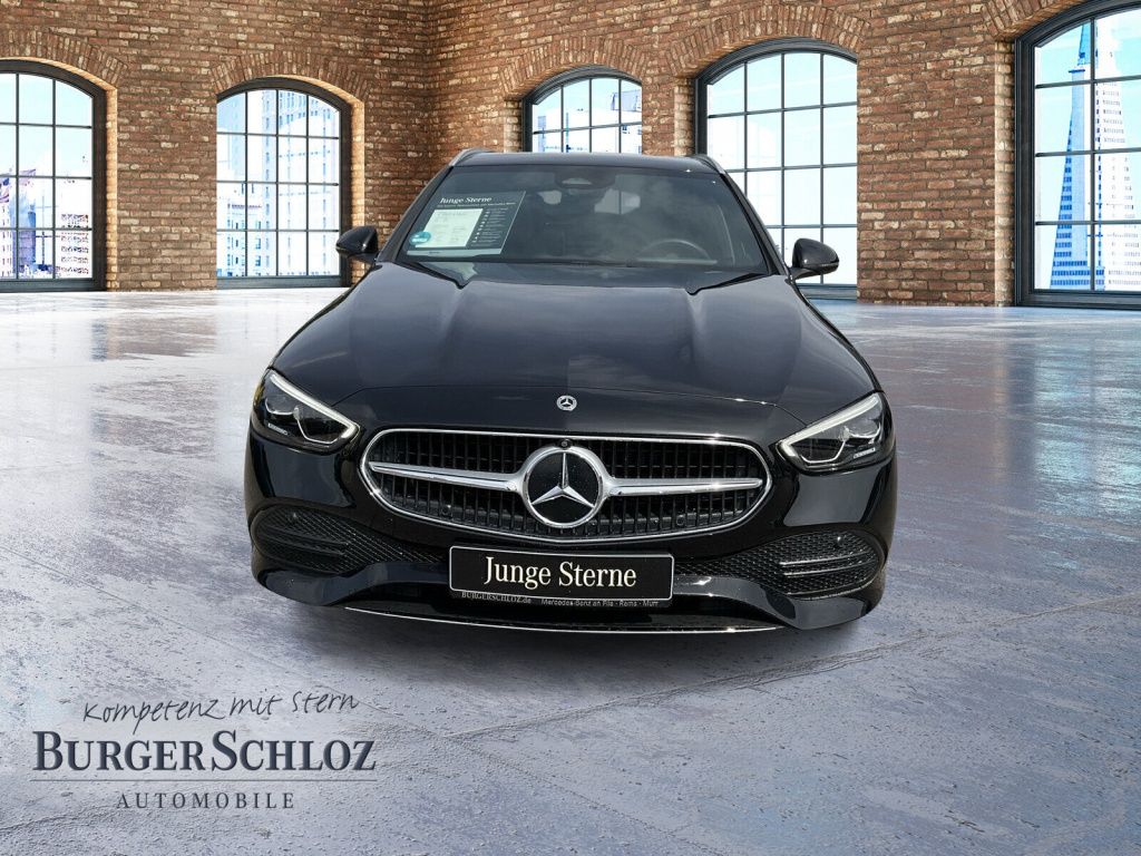 Mercedes-Benz C 300 — fotografia 2