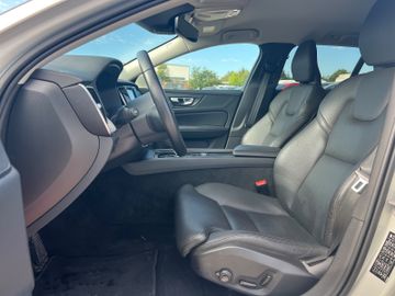 Volvo V60 - 11