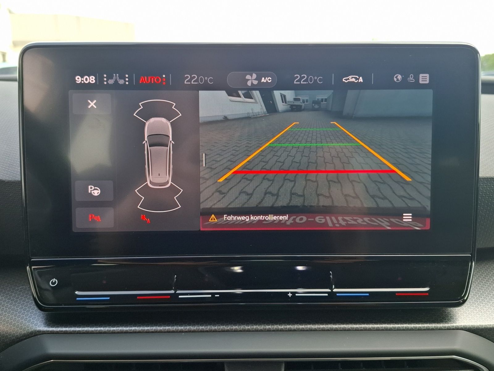 Fahrzeugabbildung SEAT Leon ST TDI Style DSG LED Navi  ACC RFK SH