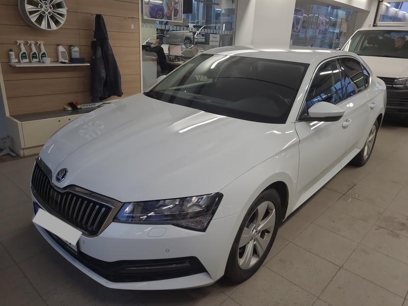 Skoda Superb 2.0 TDI 4x4 Ambition | MEM | StzHz | PDC