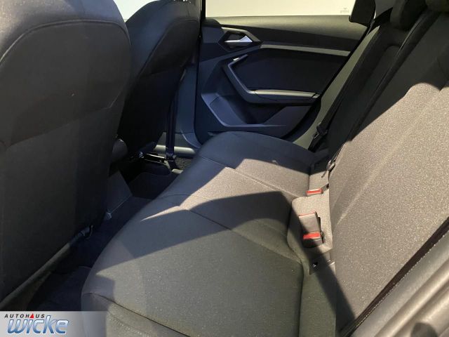 A1 Sportback 30 TFSI advanced NAVI KLIMA LED