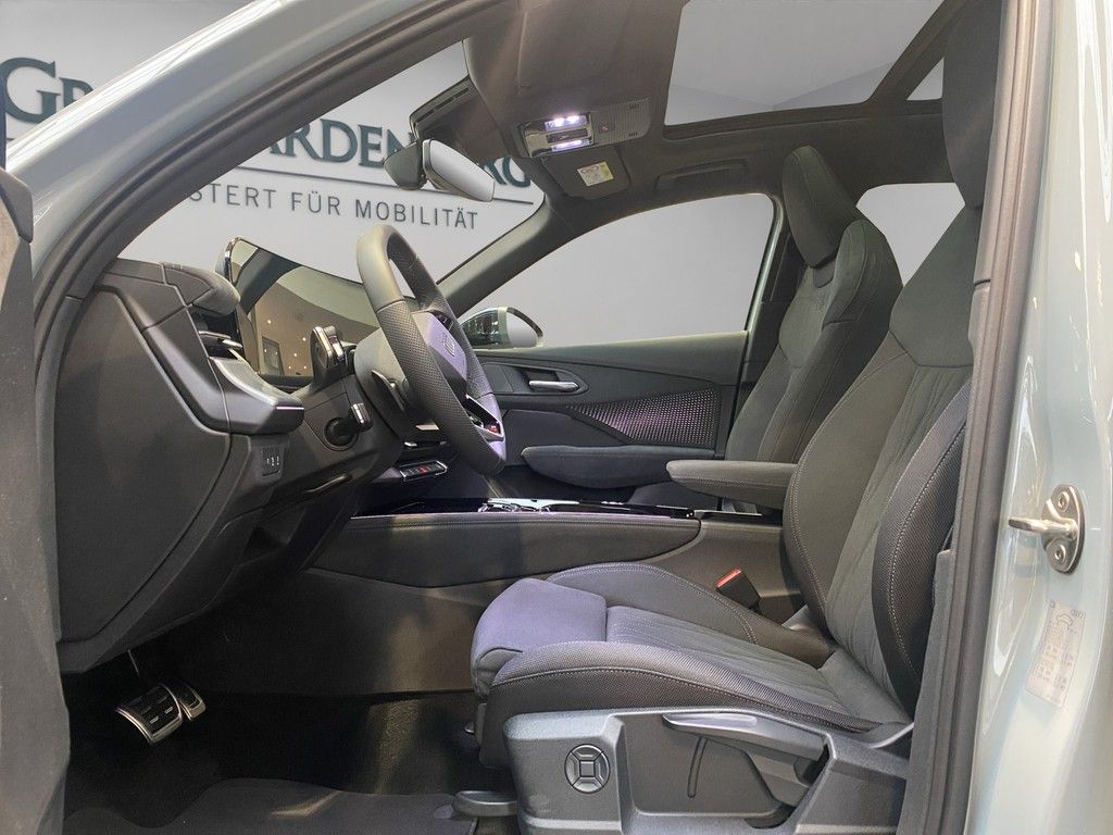Audi Q3 SUV e-hybrid 200 kW S tronic foto 8