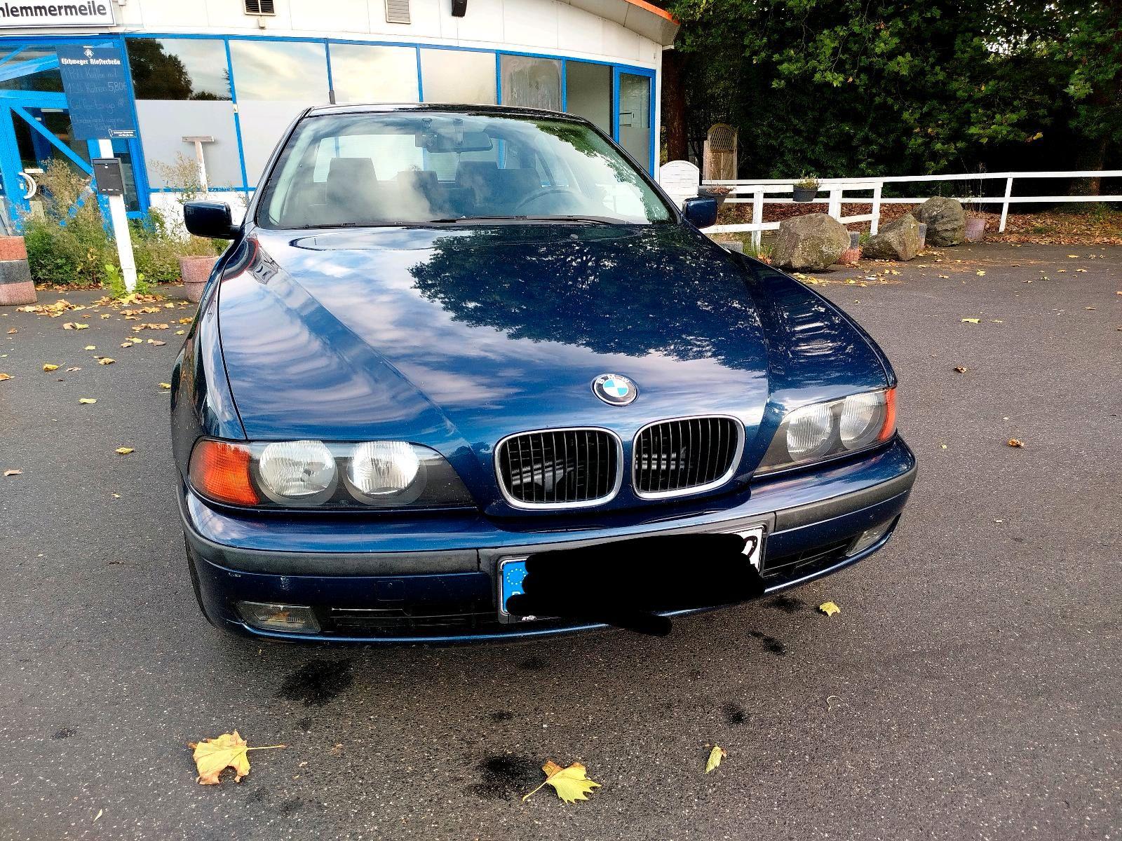 BMW 523