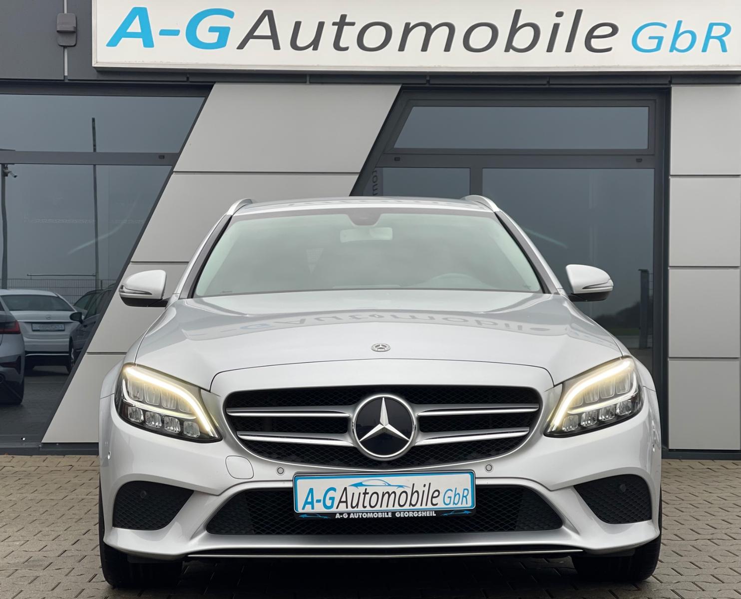 Mercedes-Benz C 200 d T-Modell Avantgarde LED AHK Kamera