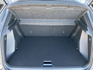 Peugeot 2008 GT HYBRID 145 e-DSC6 AWR*ACC*NAVI*360°