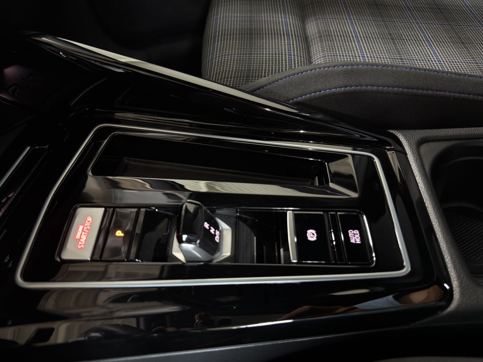 Volkswagen Golf - Bild 12
