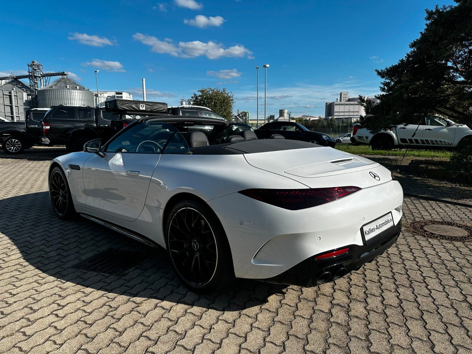 Fahrzeugabbildung Mercedes-Benz SL 43 AMG