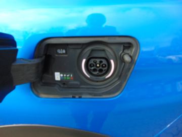 Bild 13 Peugeot 2008 e- GT