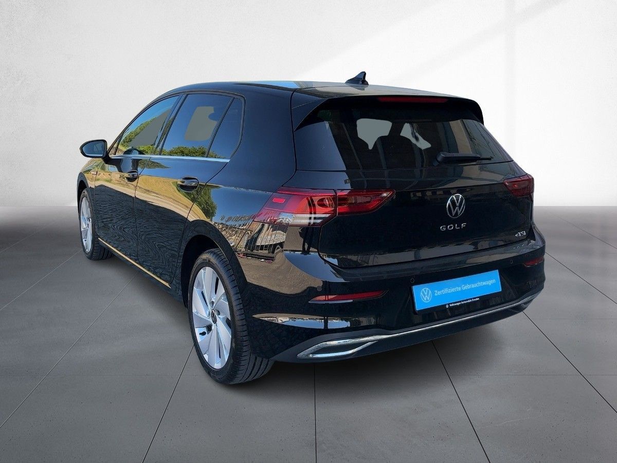 Volkswagen Golf - Bild 3