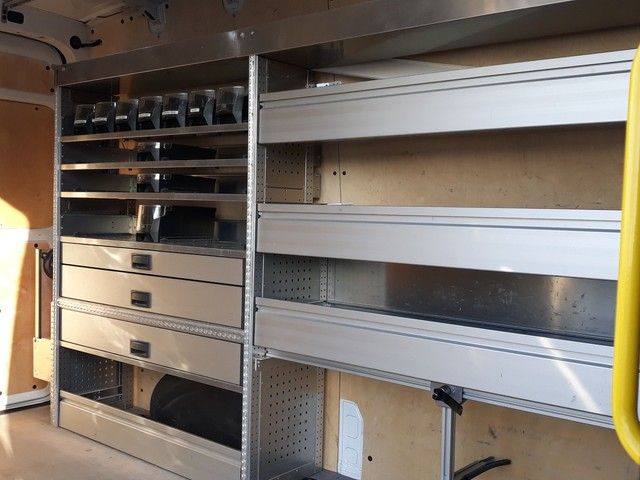 Fahrzeugabbildung Volkswagen Crafter Kasten 35 2.0TDI  HD LED+BEH-FRTSCHB++++